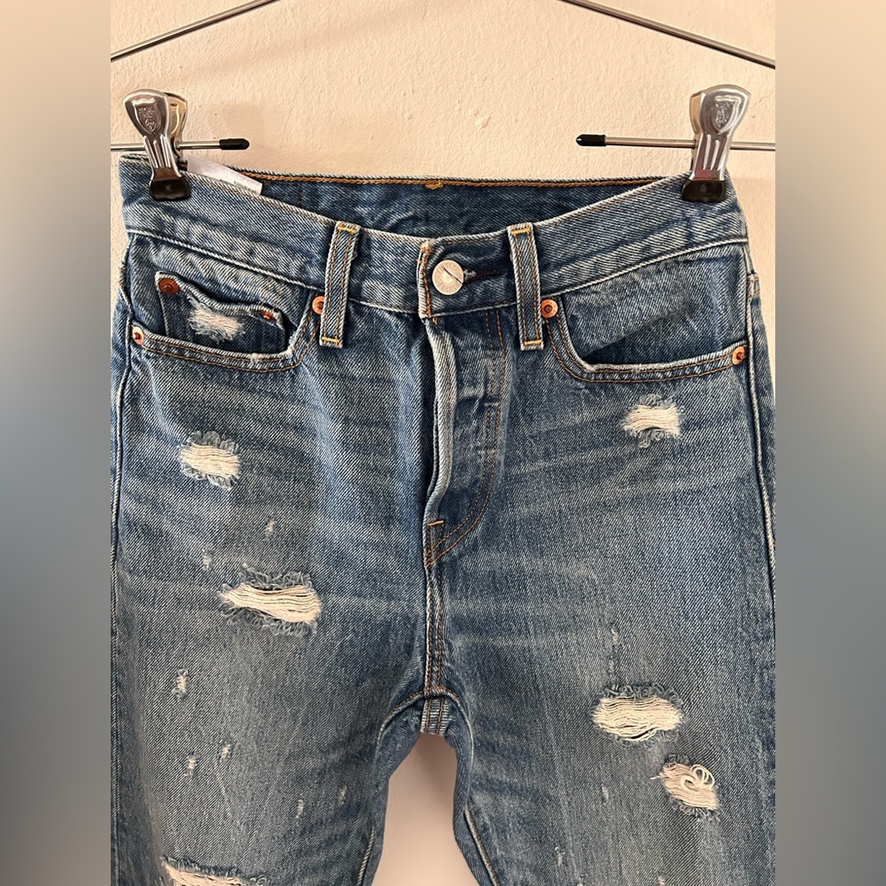 LEVIS - Women’s Classic Blue Denim Jeans - 25